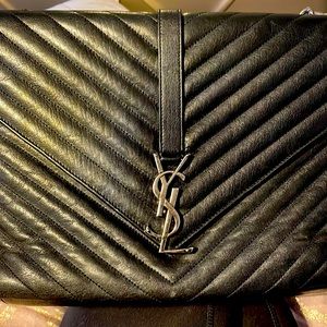 Ysl black Medium monogram purse